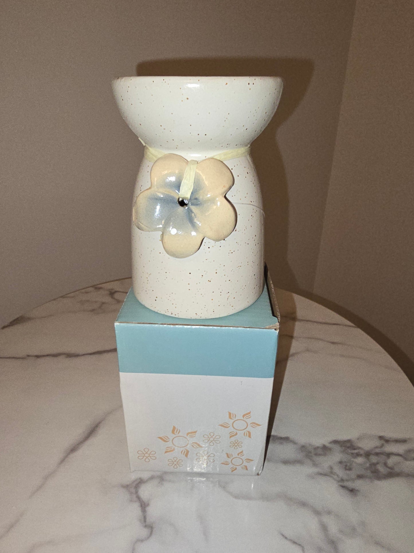 Speckled Ceramic Flower Wax Melt Burner